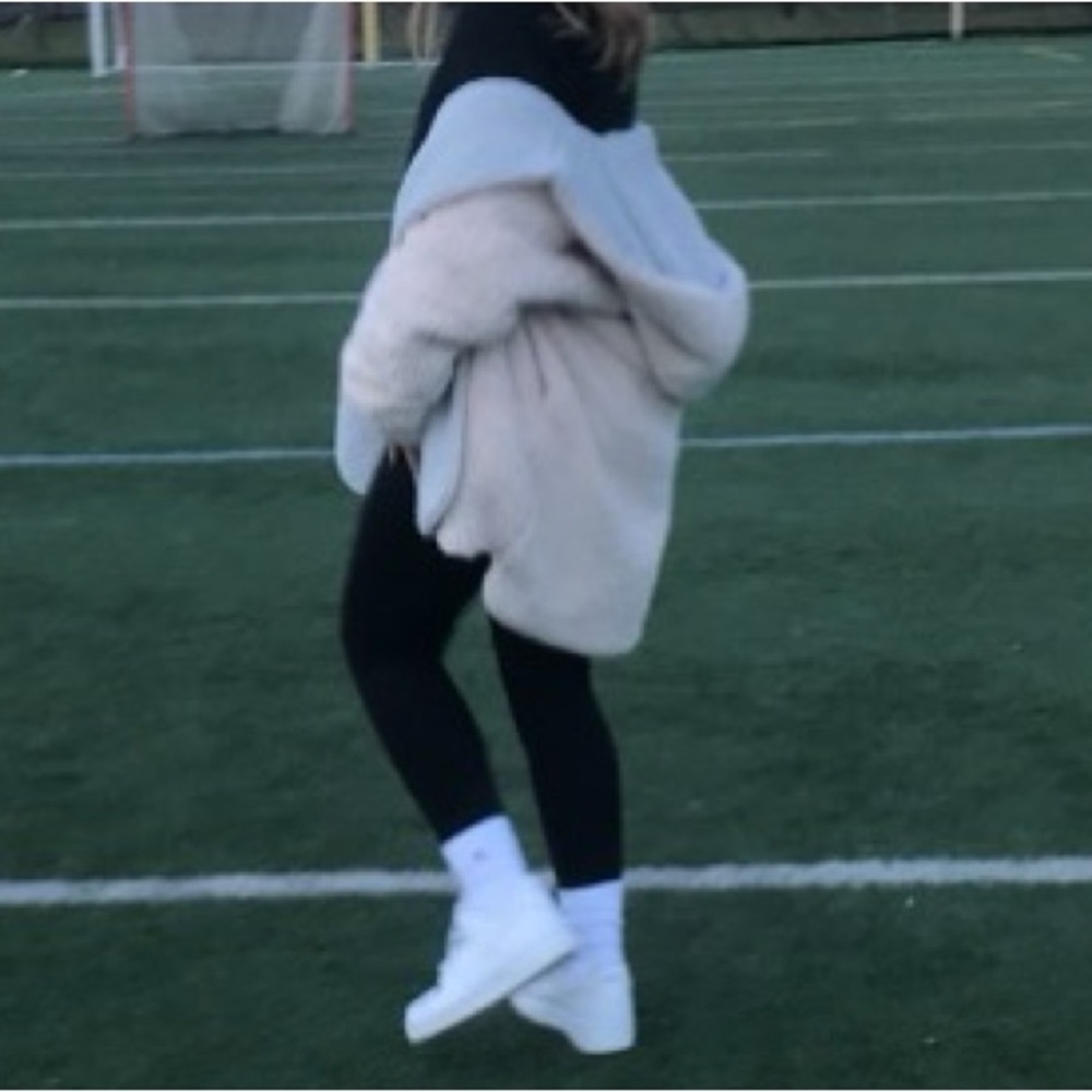 Urban Outfitters Cozy Sherpa Hooded Open Front Jacket - Picture 4 of 4